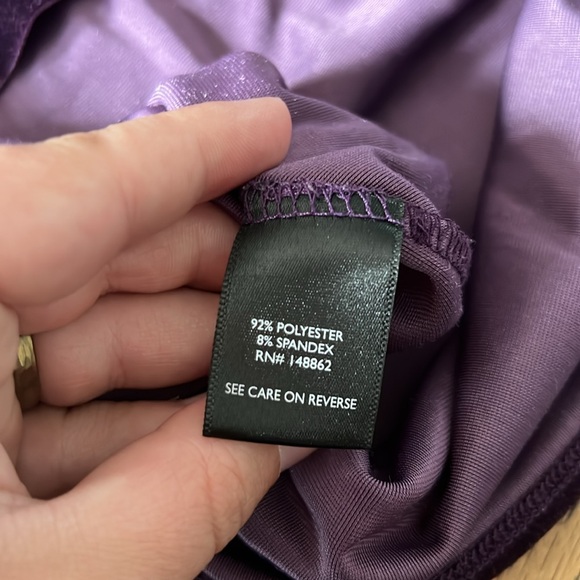 Torrid; Women’s Purple Velvet Tank Top. Size 2 - Picture 6 of 7